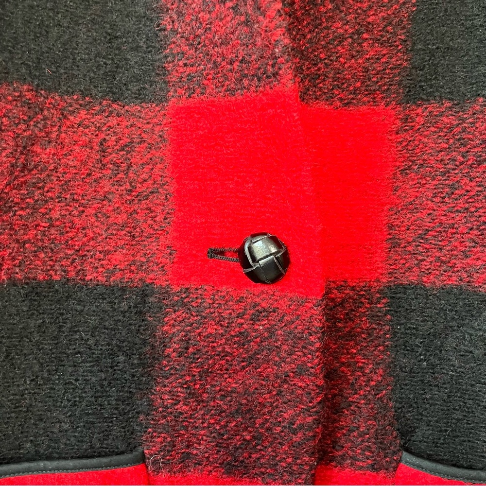 Aritzia Wilfred Free Off-Duty Jacket Red Black Buffalo Check Plaid Wool Size XXS - Picture 5 of 6